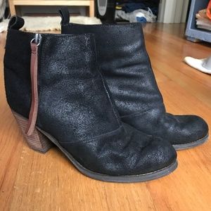 Dolce Vita Booties